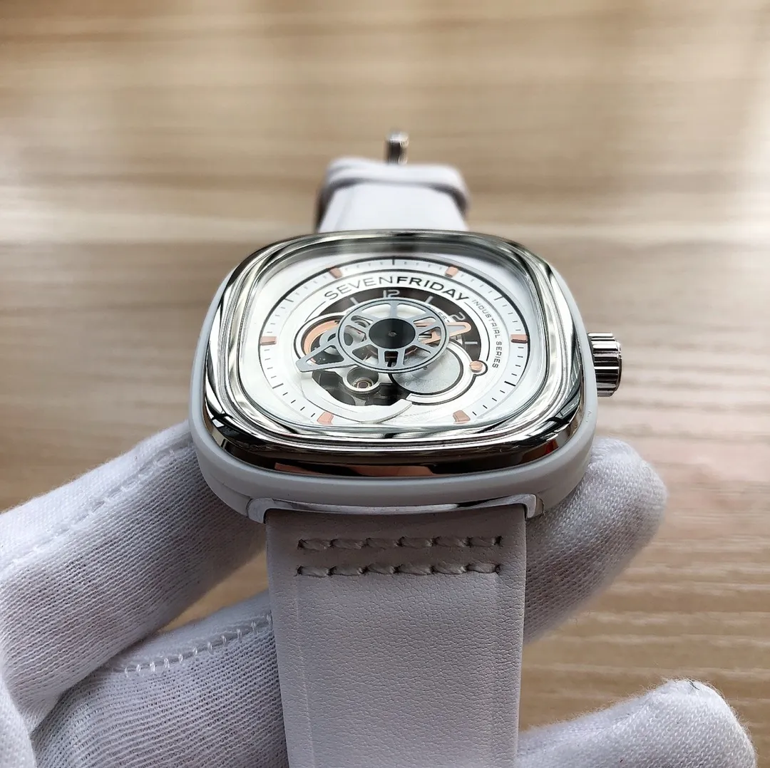 【Tmall Authentic Product】💰1610! Romantic white! 100% original parts order, excellent quality Product name: SevenFriday Model: SF-P2B/02 The latest hot model, size: 47*13mm Movement: Japanese Citizen movement, long and short needle design, clear time, thickened mineral glass; Italian cow leather strap; original pin buckle, pay attention to the details, authentic version, real wood, brand new set